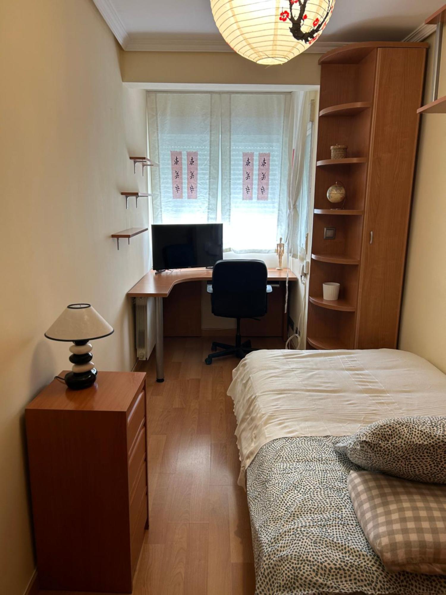 Comoda Habitacion Individual 马德里 外观 照片